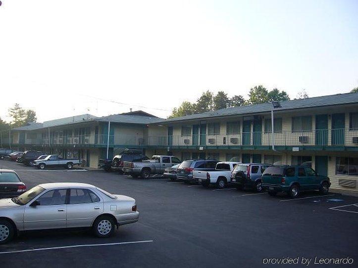 Royal Inn And Suites Charlotte Airport ภายนอก รูปภาพ